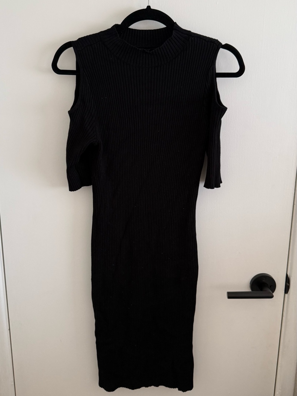 GUESS Allison Black Cold Shoulder Bodycon Ribbed Sweater Dress Jet Black